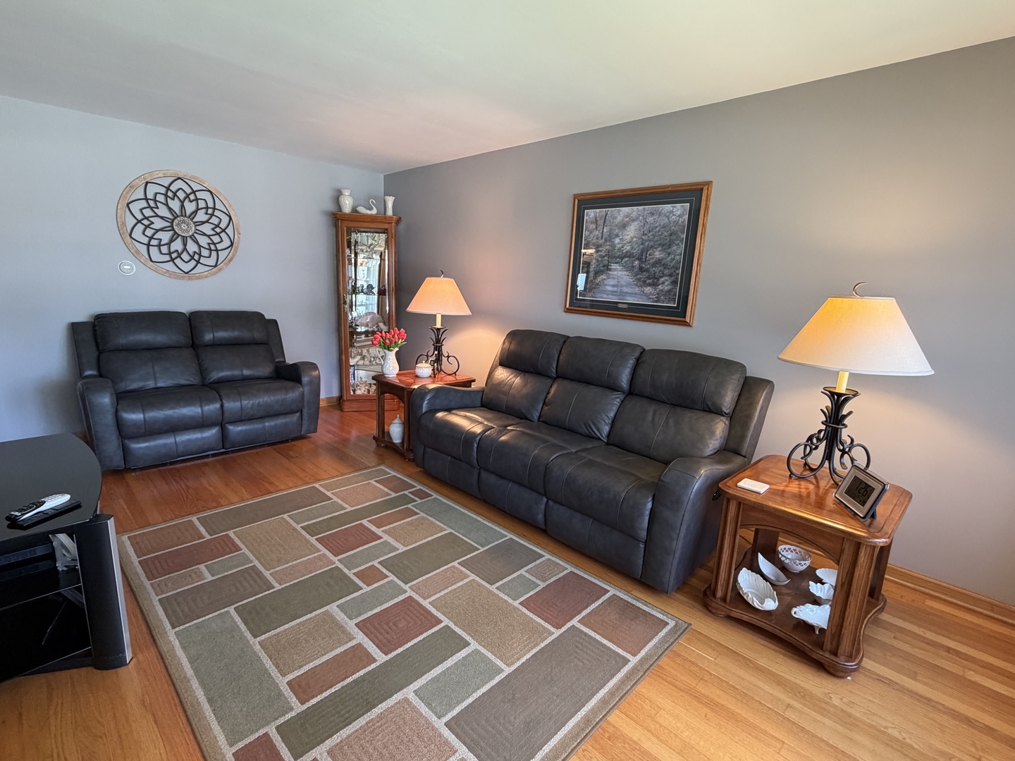 8759 Natoma Avenue, Oak Lawn, IL 60453
