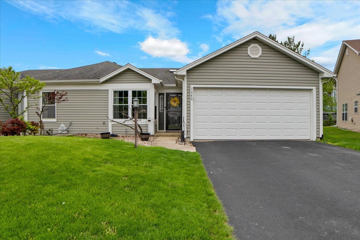 1846 Shetland Road, Naperville, IL 60565