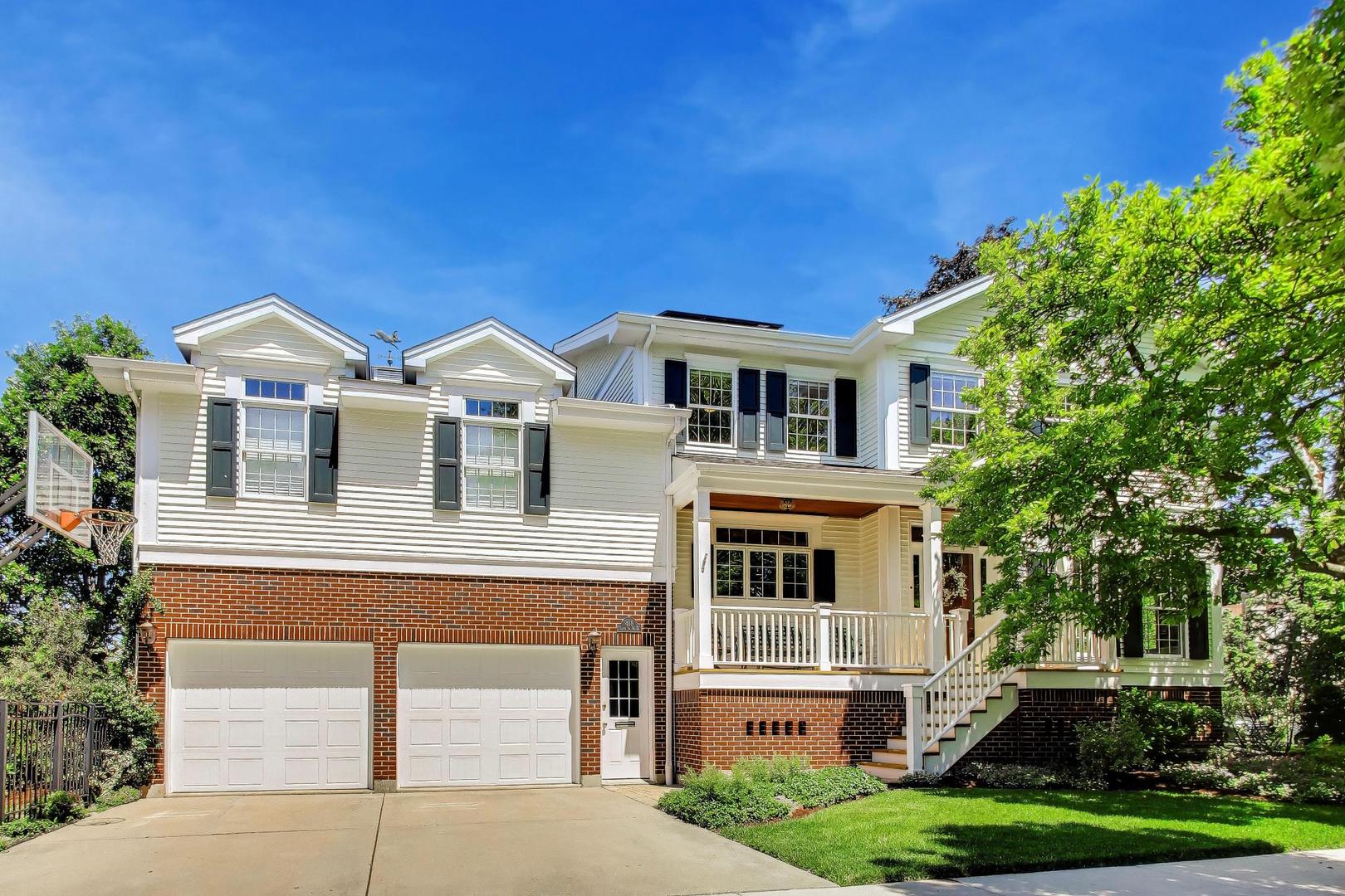 418 S Na Wa Ta Avenue, Mount Prospect, IL 60056