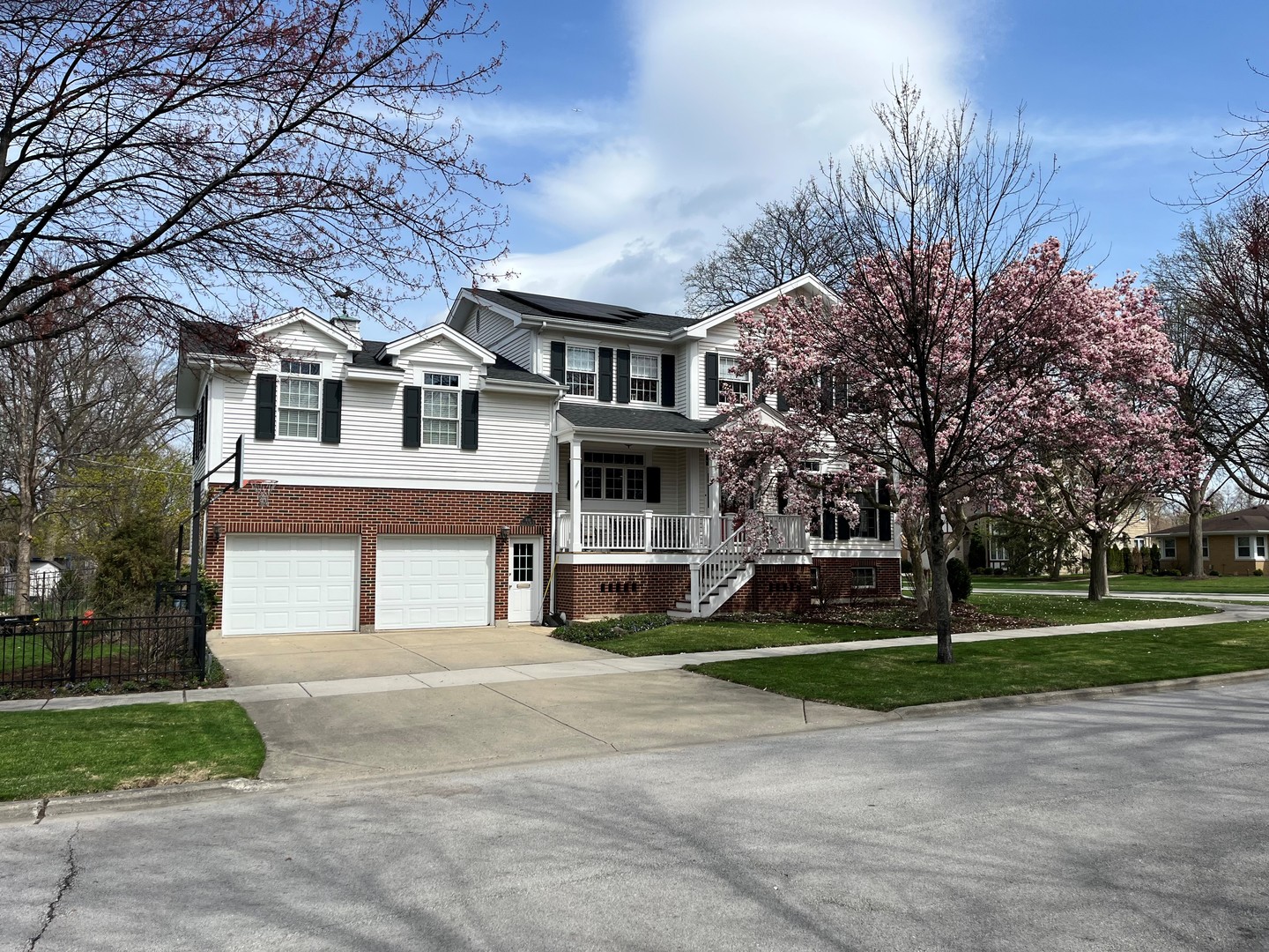418 S Na Wa Ta Avenue, Mount Prospect, IL 60056