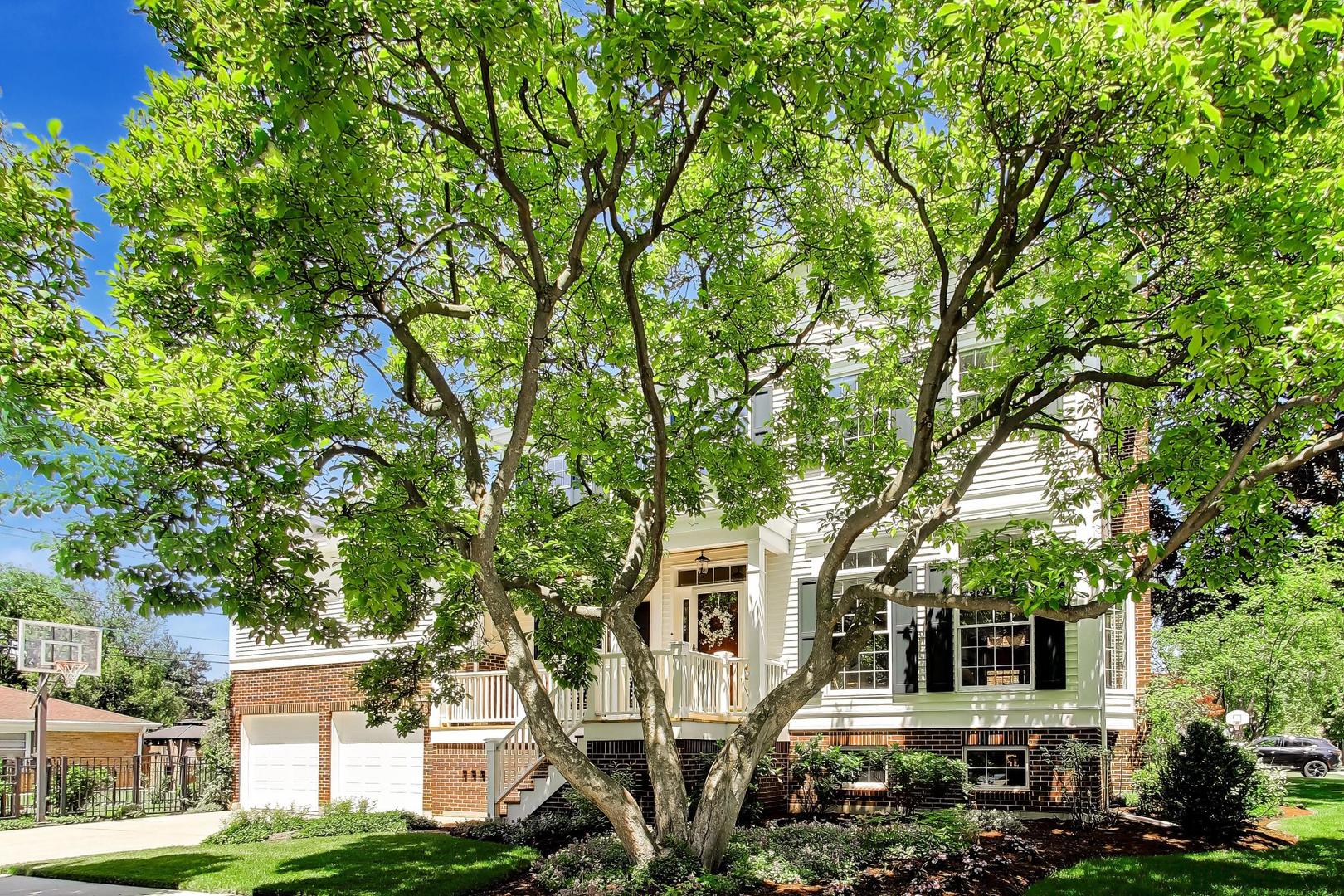 418 S Na Wa Ta Avenue, Mount Prospect, IL 60056
