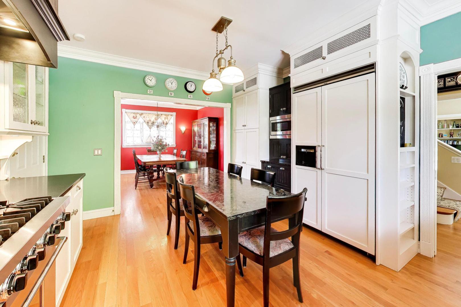 418 S Na Wa Ta Avenue, Mount Prospect, IL 60056