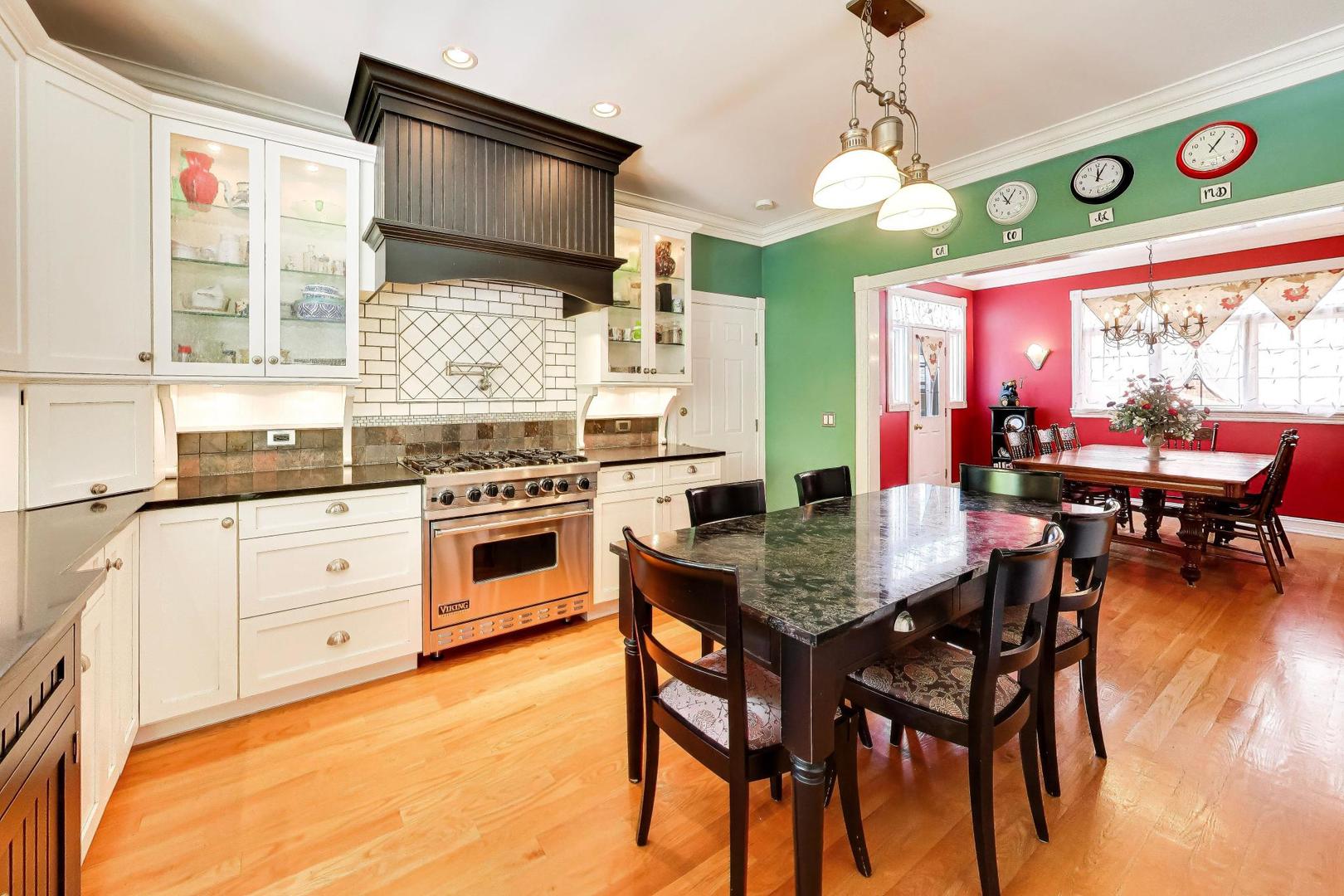 418 S Na Wa Ta Avenue, Mount Prospect, IL 60056