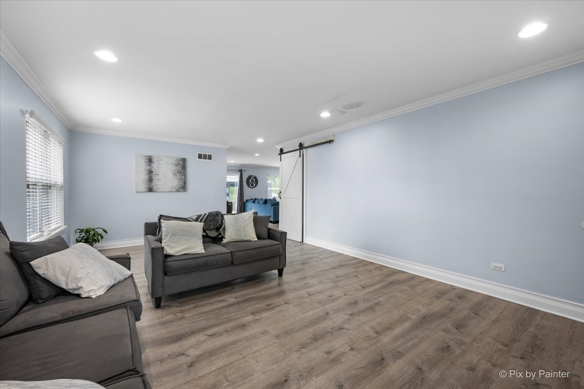 1900 Mayfield Court, Romeoville, IL 60446