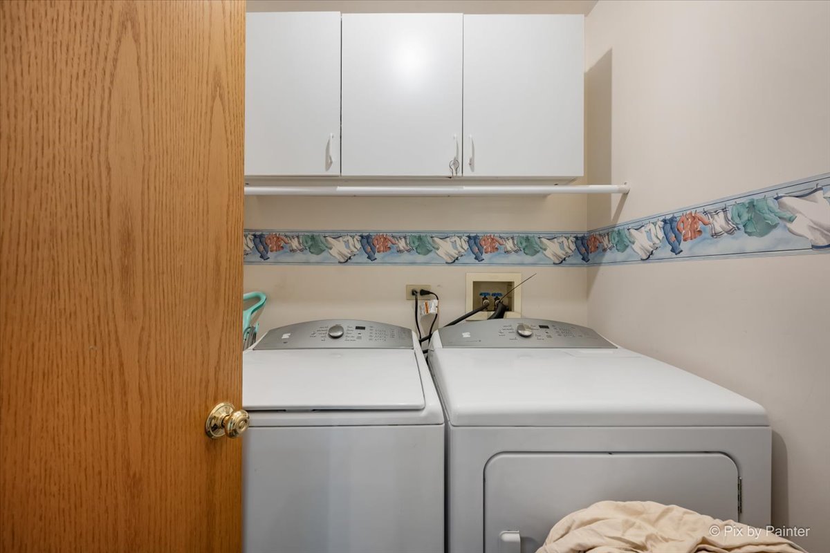 1900 Mayfield Court, Romeoville, IL 60446