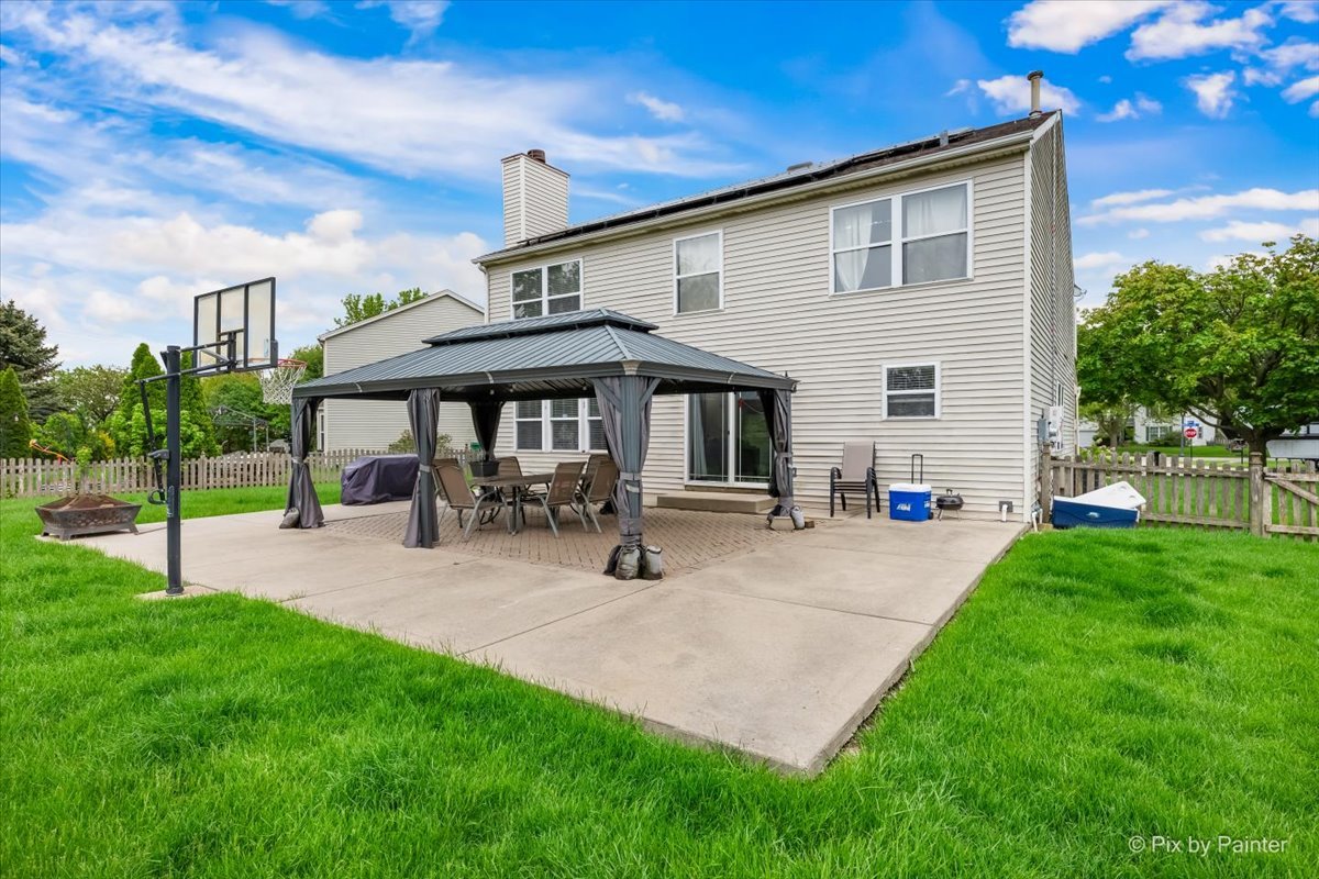 1900 Mayfield Court, Romeoville, IL 60446