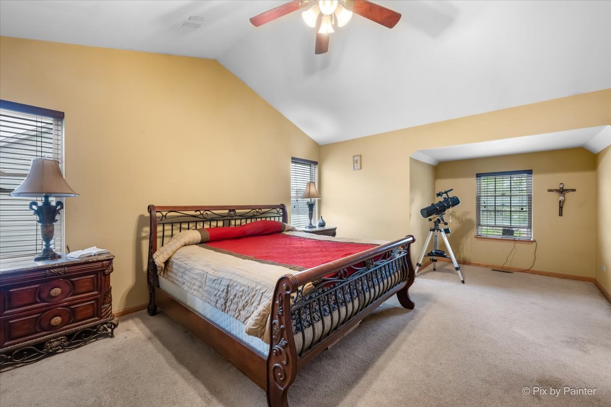 1900 Mayfield Court, Romeoville, IL 60446