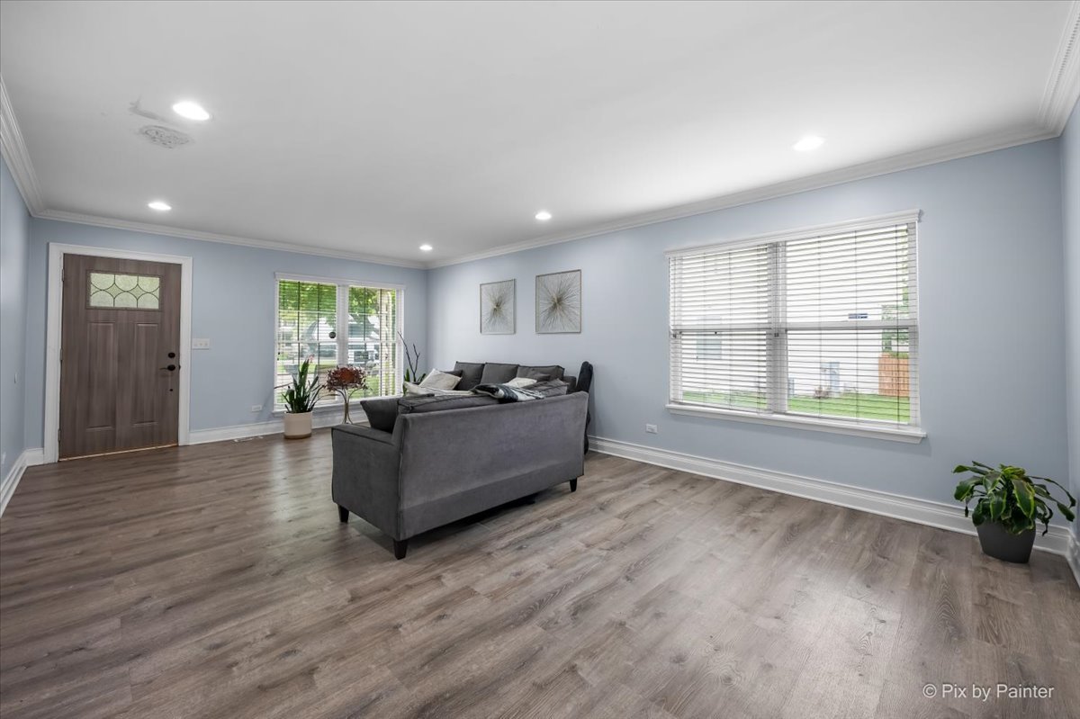 1900 Mayfield Court, Romeoville, IL 60446