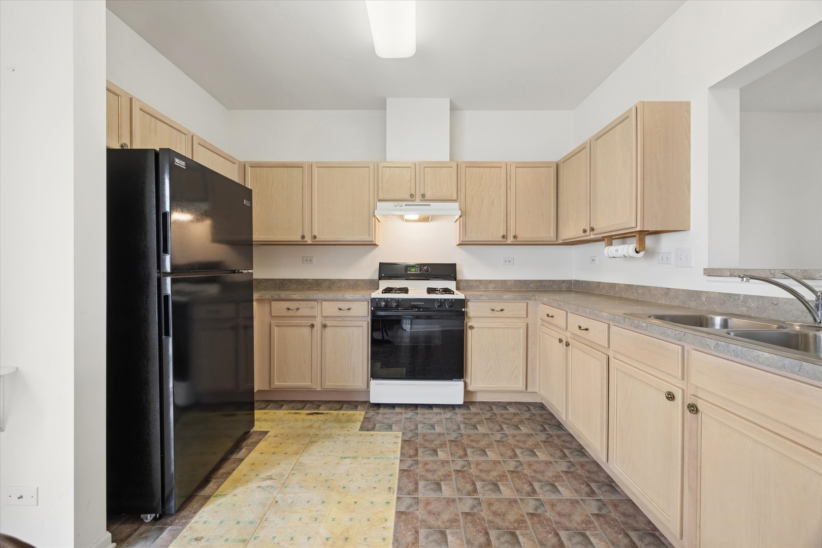 2544 Hatfield Court, Elgin, IL 60123