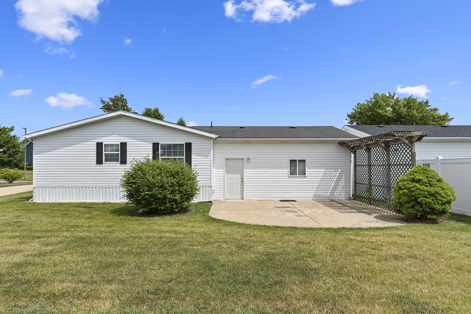 1041 ASPEN Drive, Manteno, IL 60950