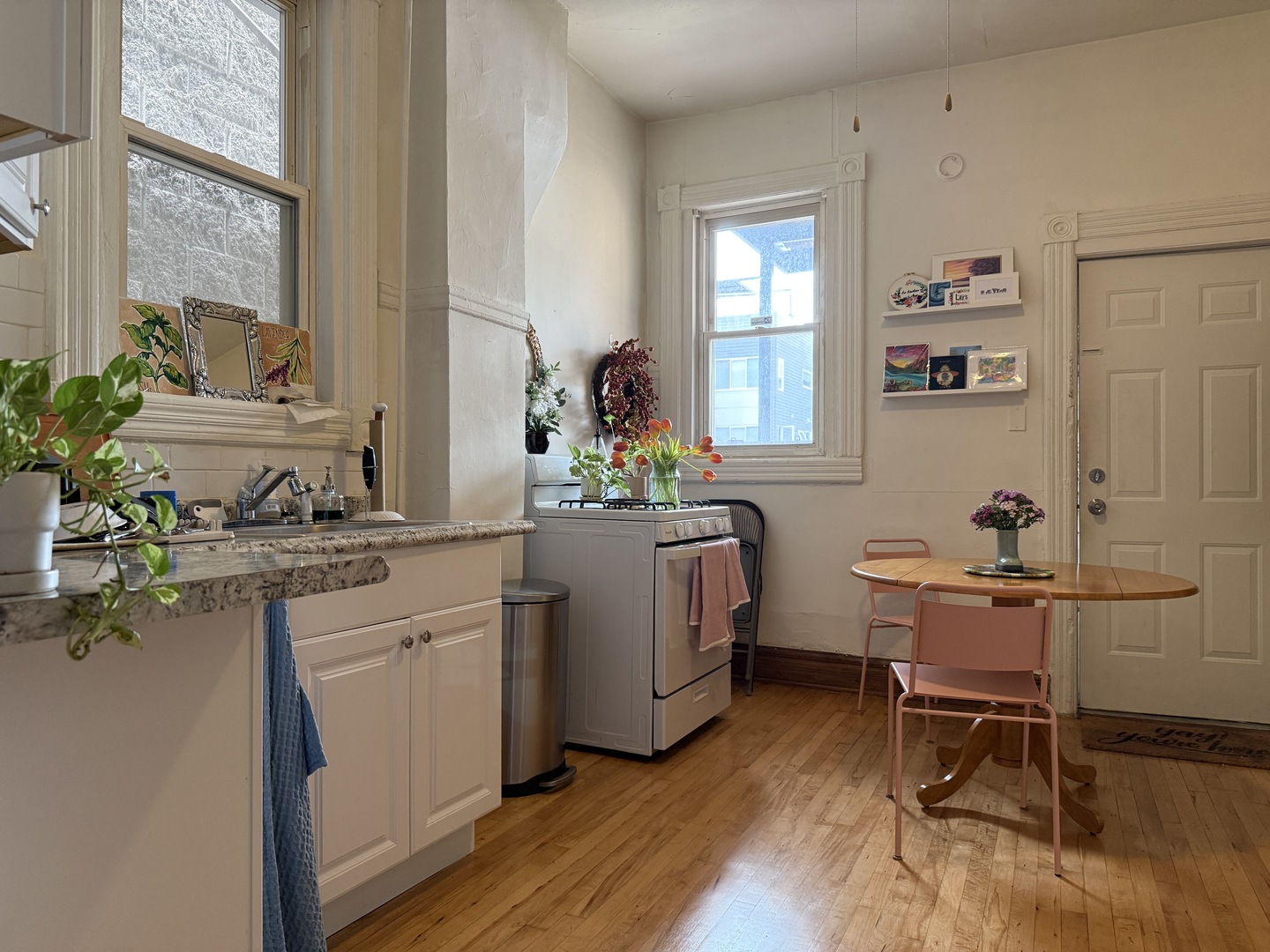 2042 W Chicago Avenue #2R, Chicago, IL 60622