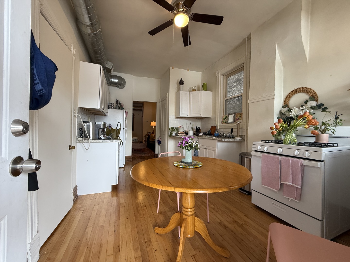 2042 W Chicago Avenue #2R, Chicago, IL 60622