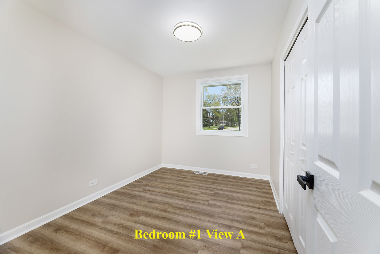 348 Seminole Lane, Carol Stream, IL 60188