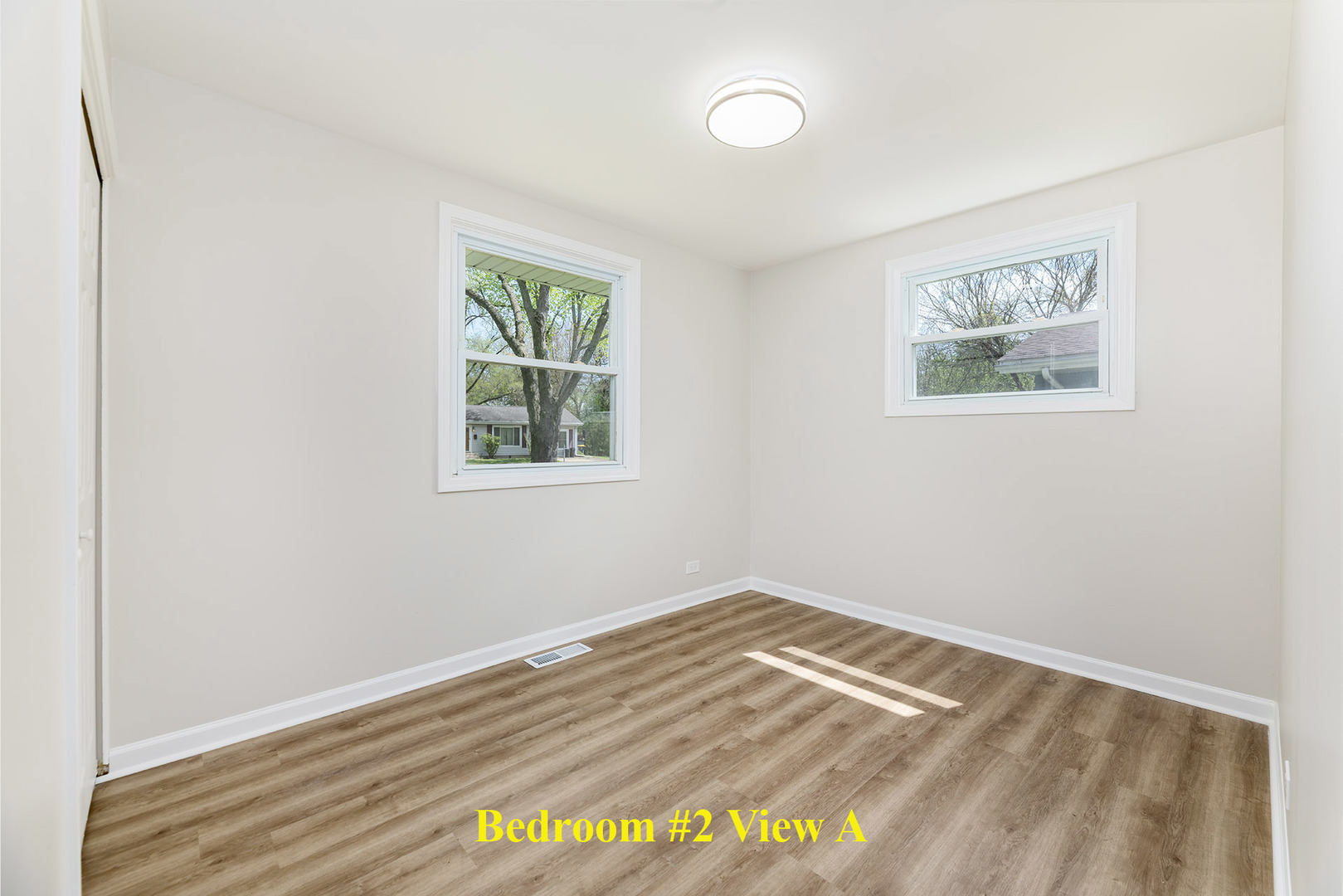 348 Seminole Lane, Carol Stream, IL 60188