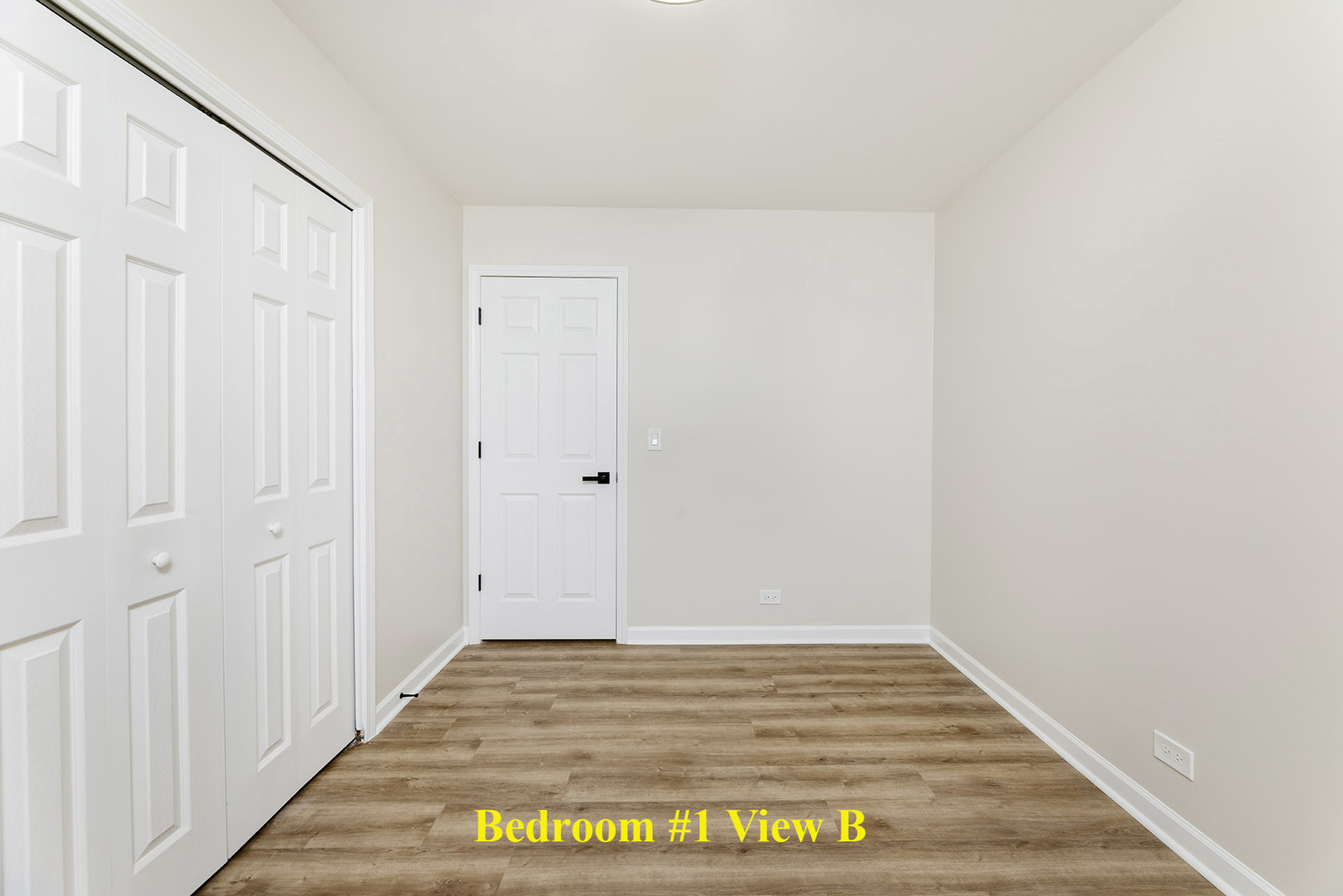 348 Seminole Lane, Carol Stream, IL 60188