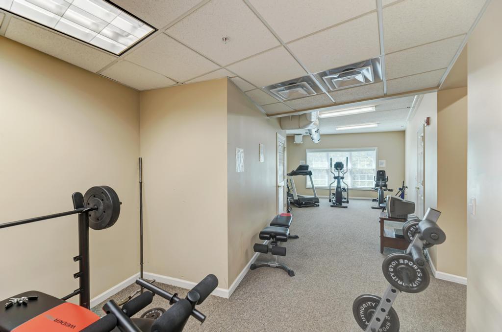 601 W Rand Road #106, Arlington Heights, IL 60004
