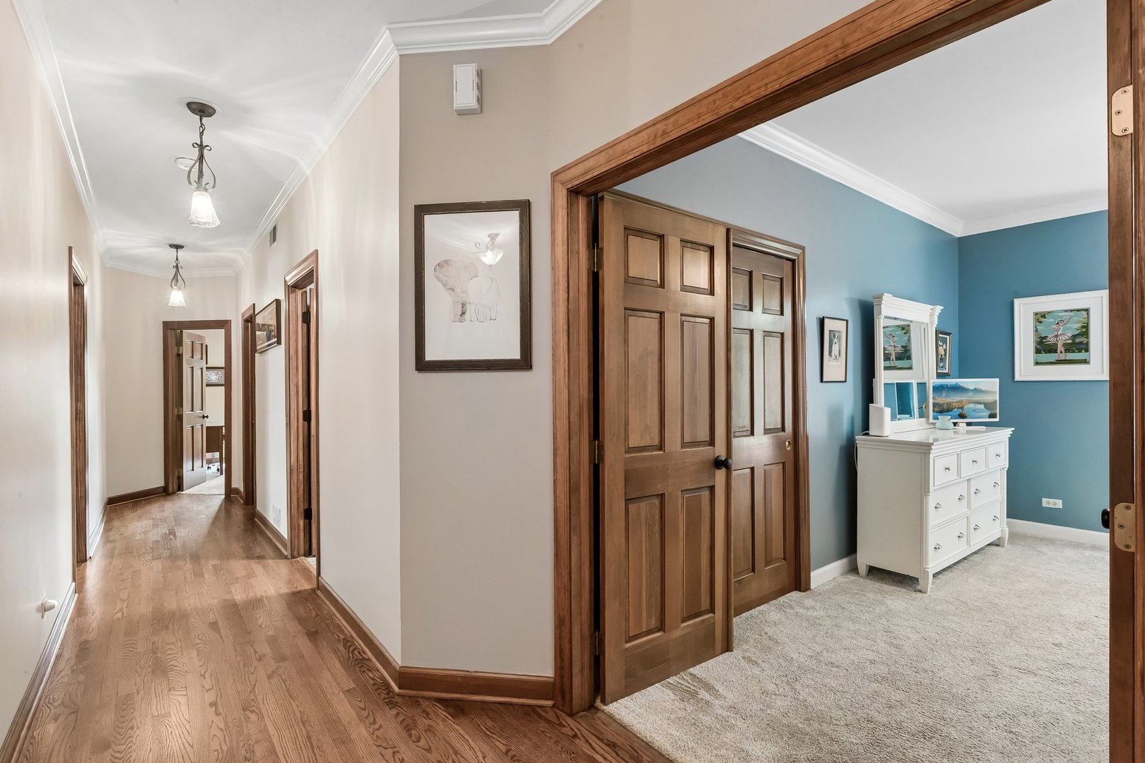 26073 W Laurel Court, Wauconda, IL 60084