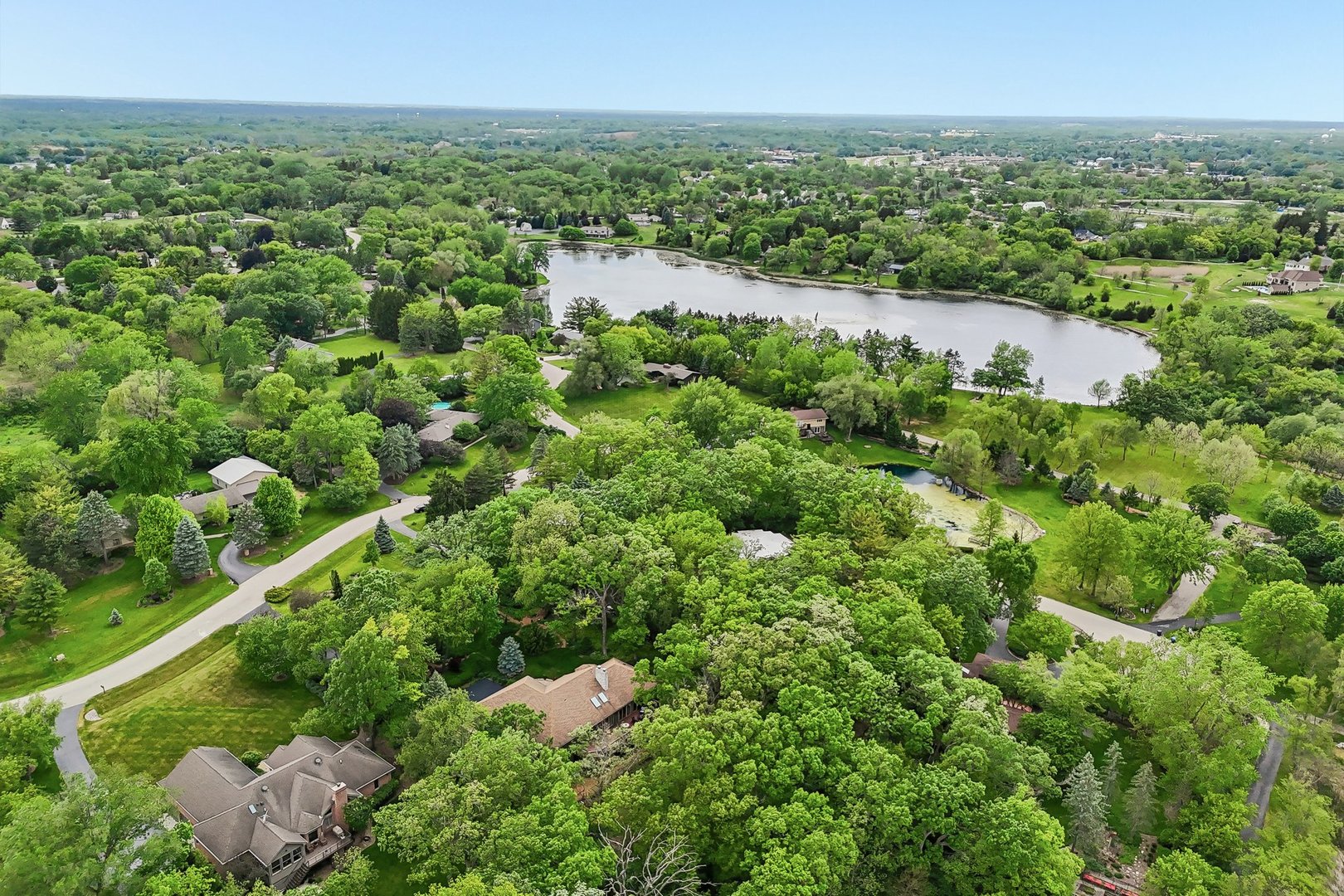26073 W Laurel Court, Wauconda, IL 60084