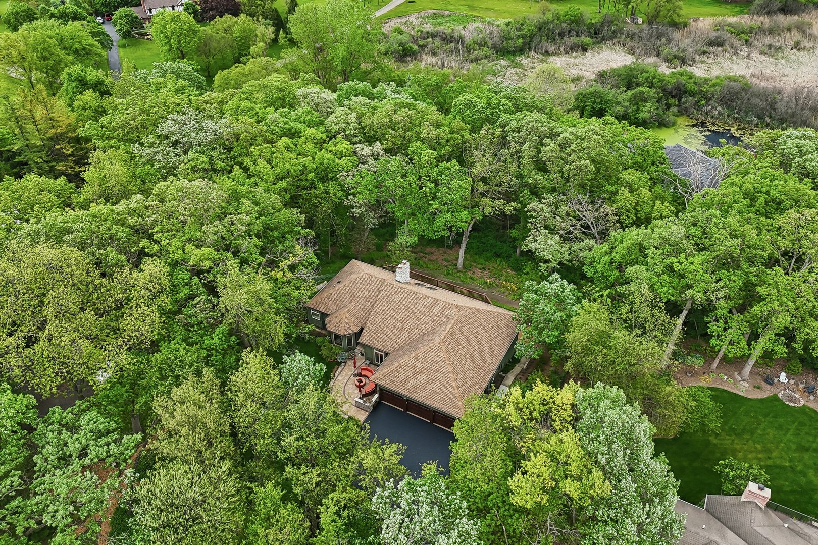 26073 W Laurel Court, Wauconda, IL 60084