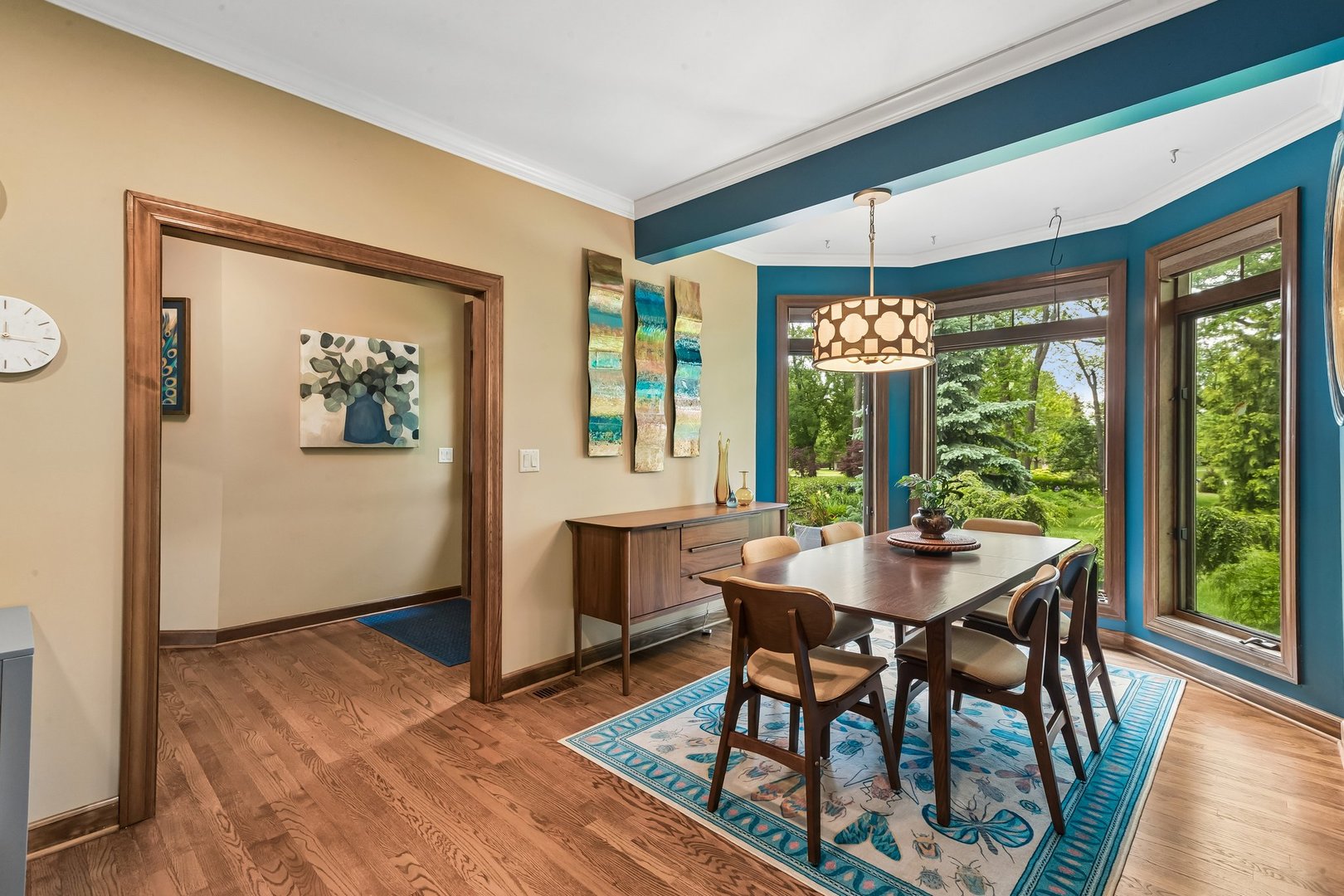 26073 W Laurel Court, Wauconda, IL 60084