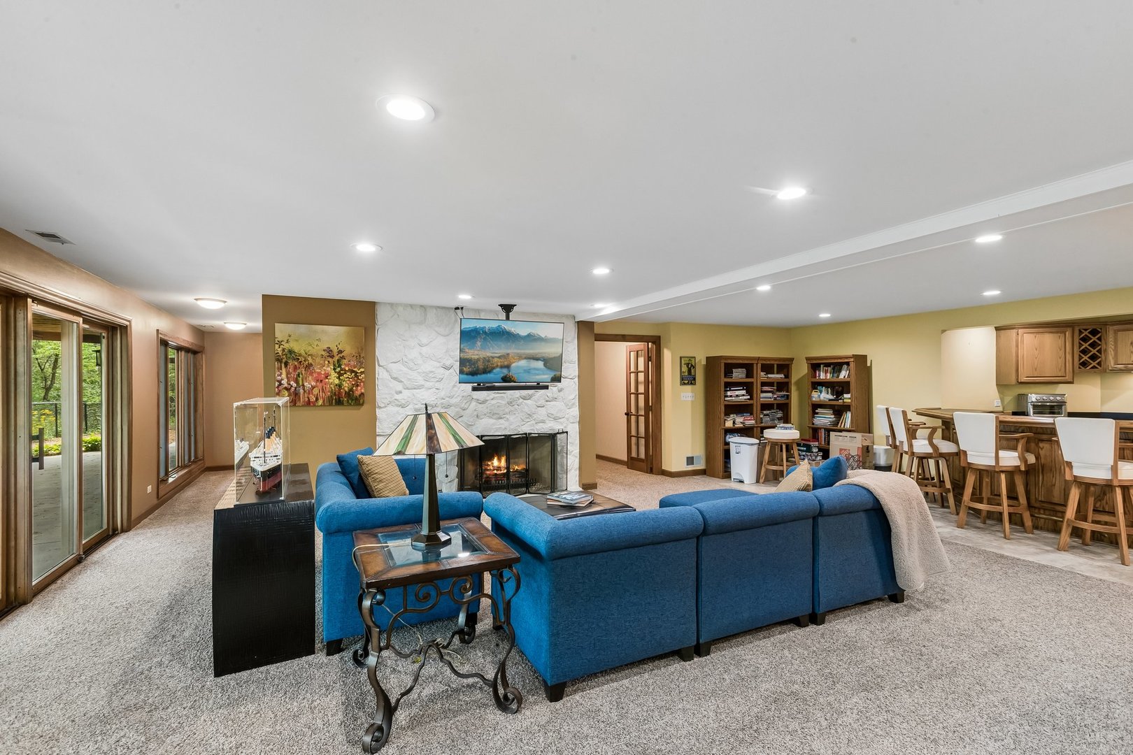 26073 W Laurel Court, Wauconda, IL 60084