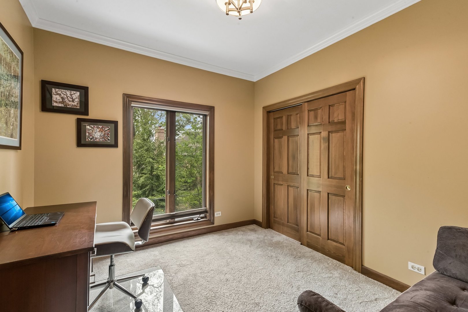 26073 W Laurel Court, Wauconda, IL 60084