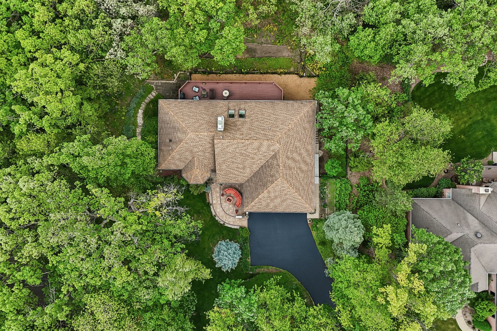 26073 W Laurel Court, Wauconda, IL 60084
