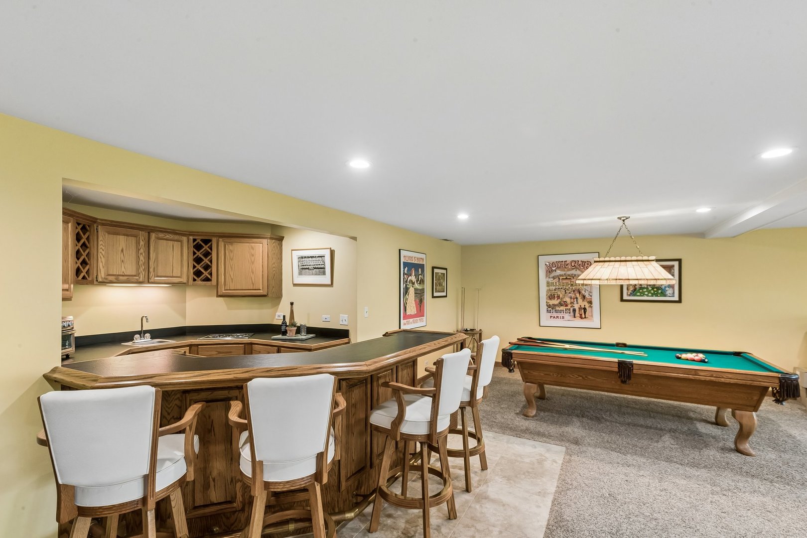 26073 W Laurel Court, Wauconda, IL 60084