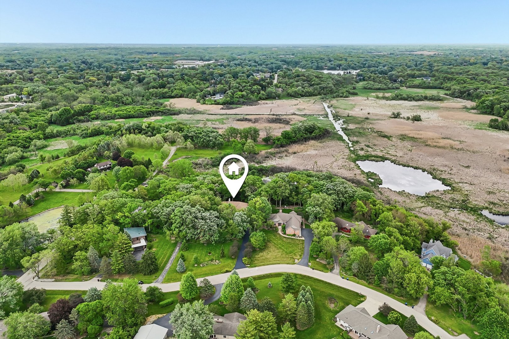 26073 W Laurel Court, Wauconda, IL 60084