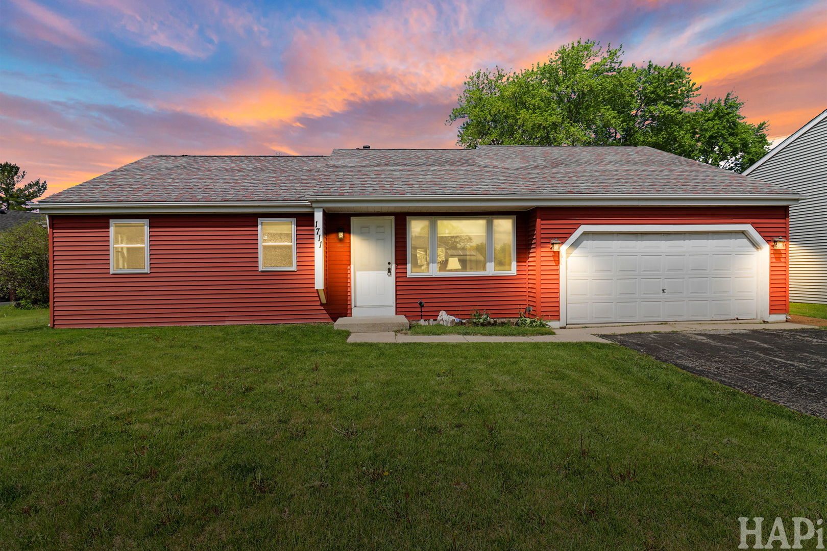 1711 N Orleans Street, McHenry, IL 60050