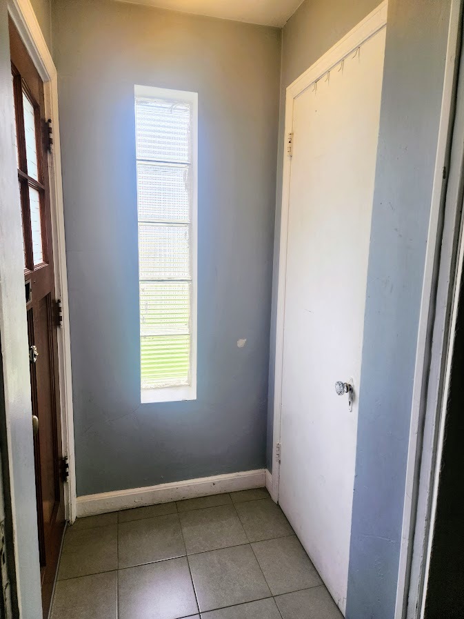 409-11 W Keith Avenue, Waukegan, IL 60085