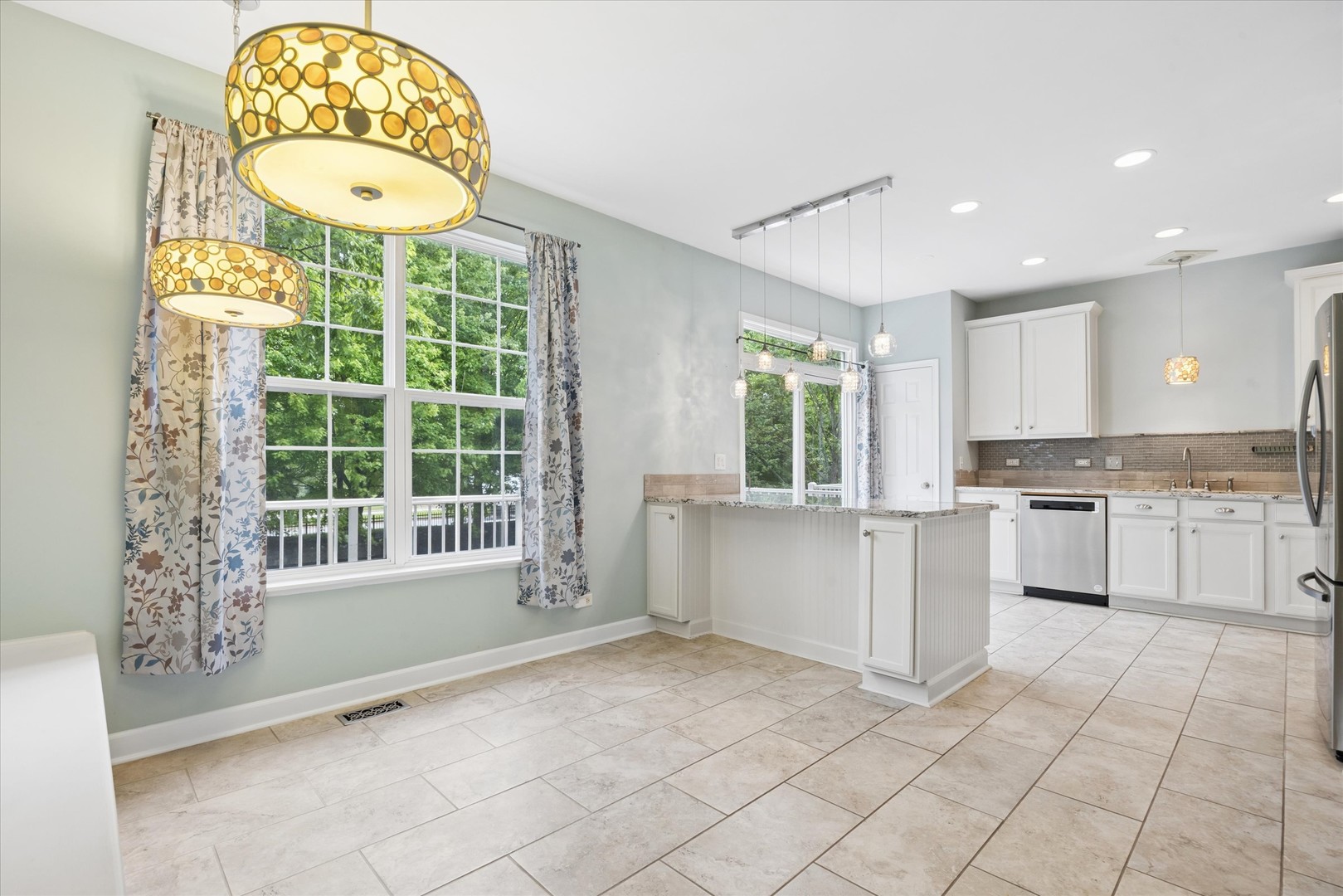 4144 Milford Lane, Aurora, IL 60504