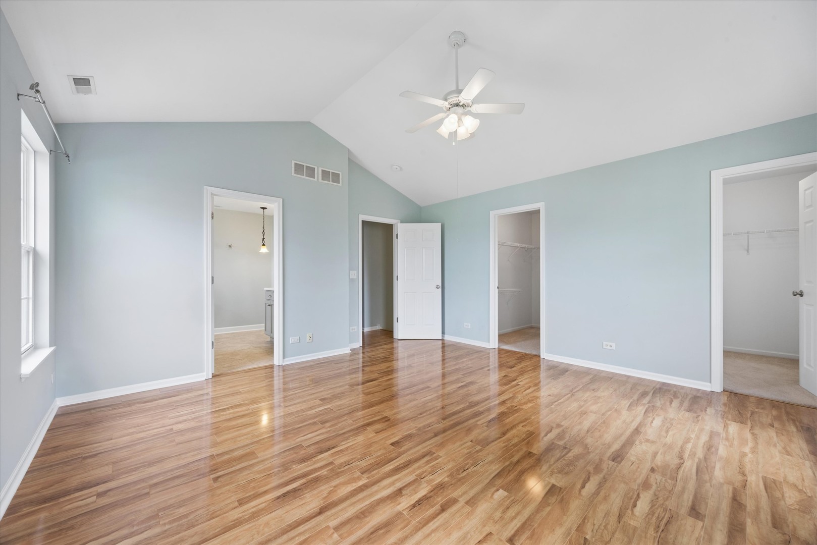 4144 Milford Lane, Aurora, IL 60504