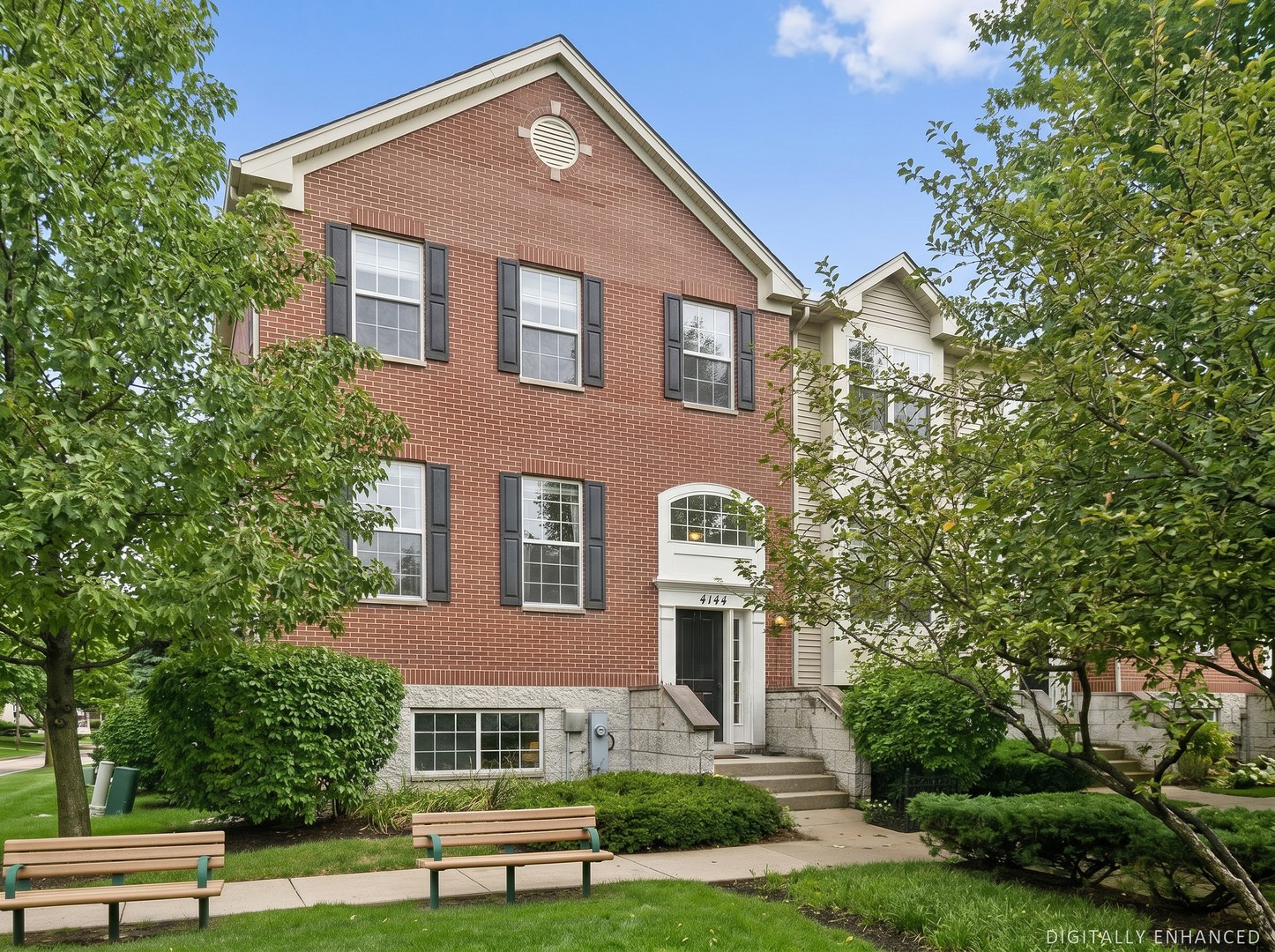 4144 Milford Lane, Aurora, IL 60504