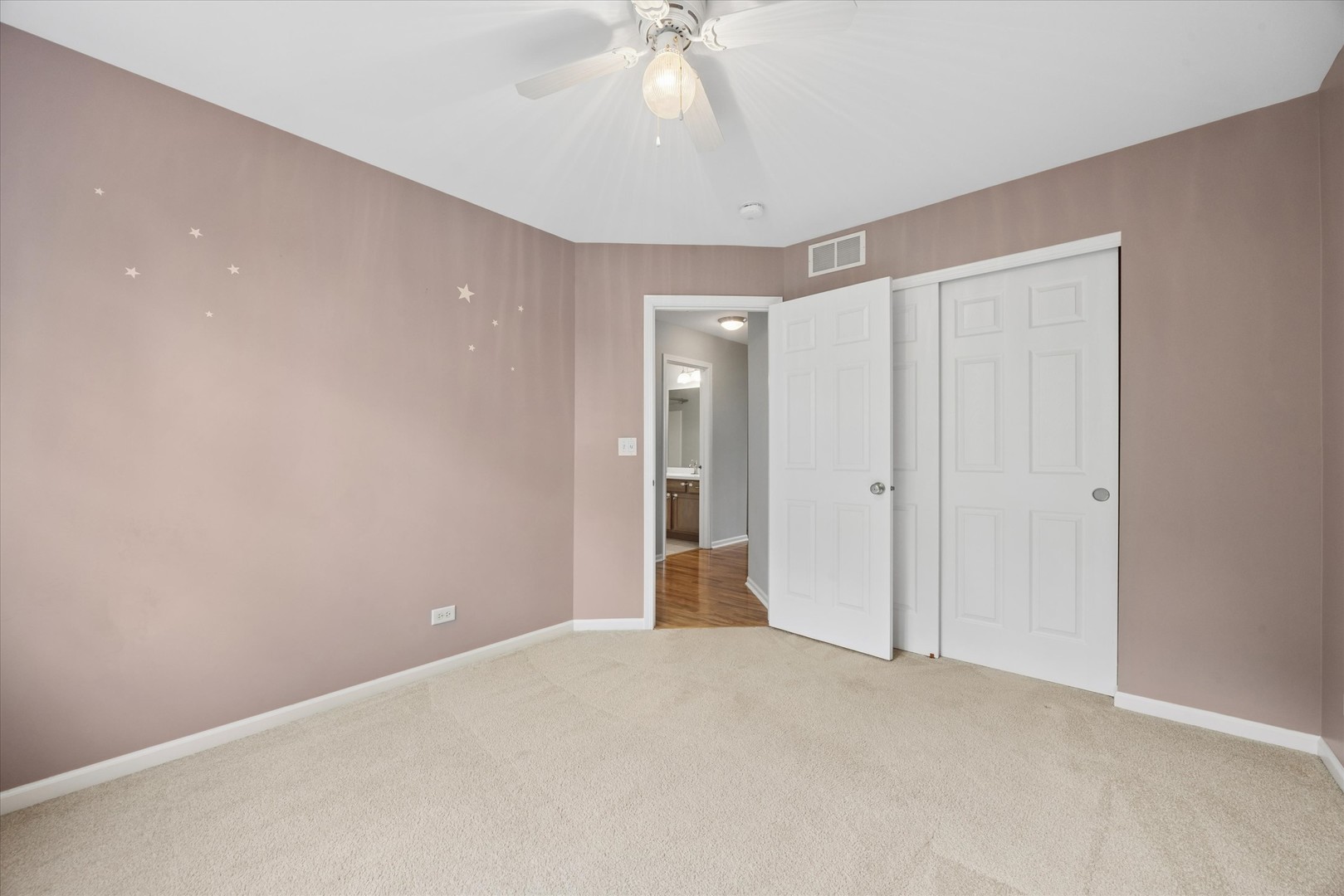 4144 Milford Lane, Aurora, IL 60504