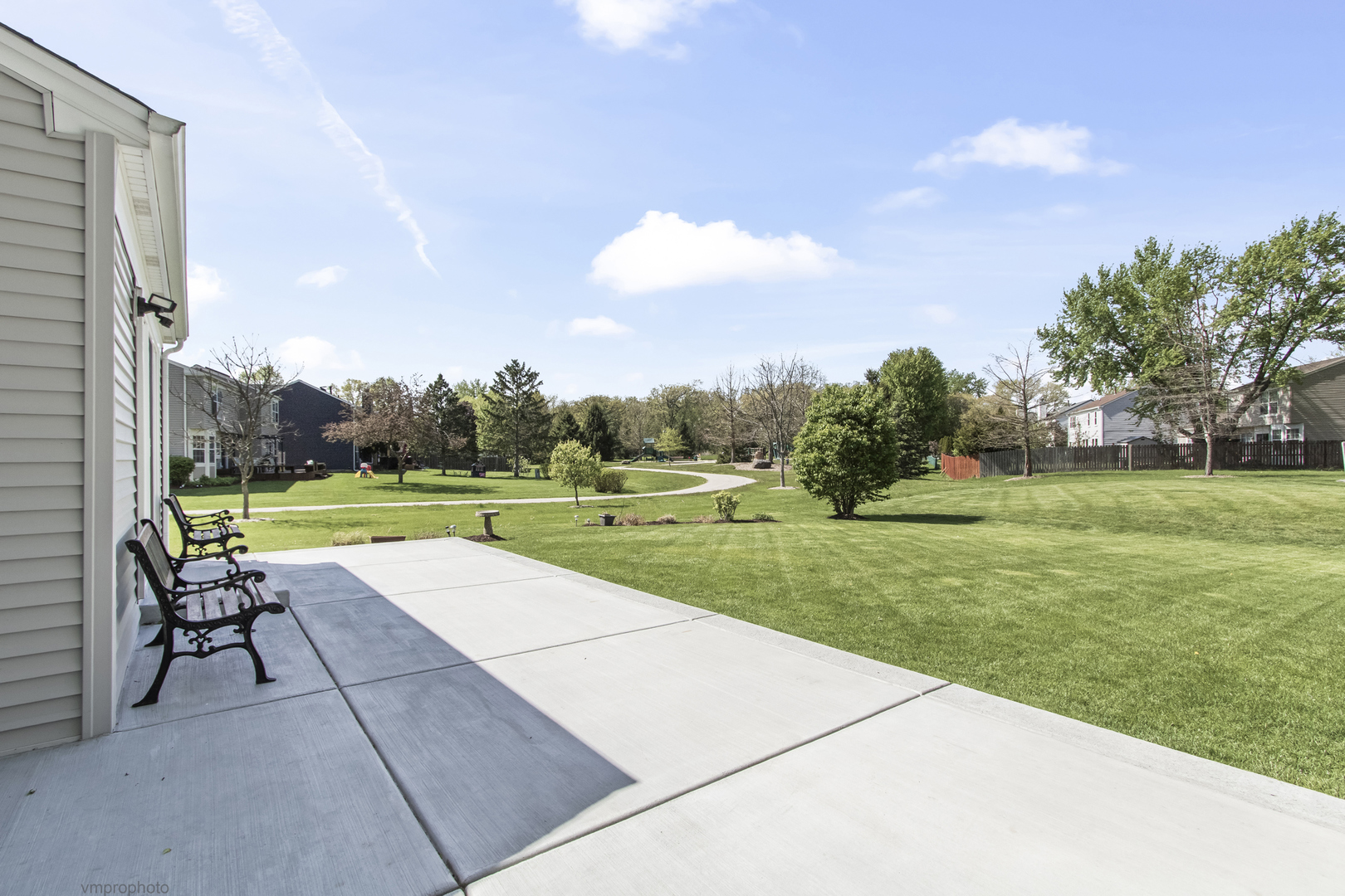 2150 Cumberland Parkway, Algonquin, IL 60102