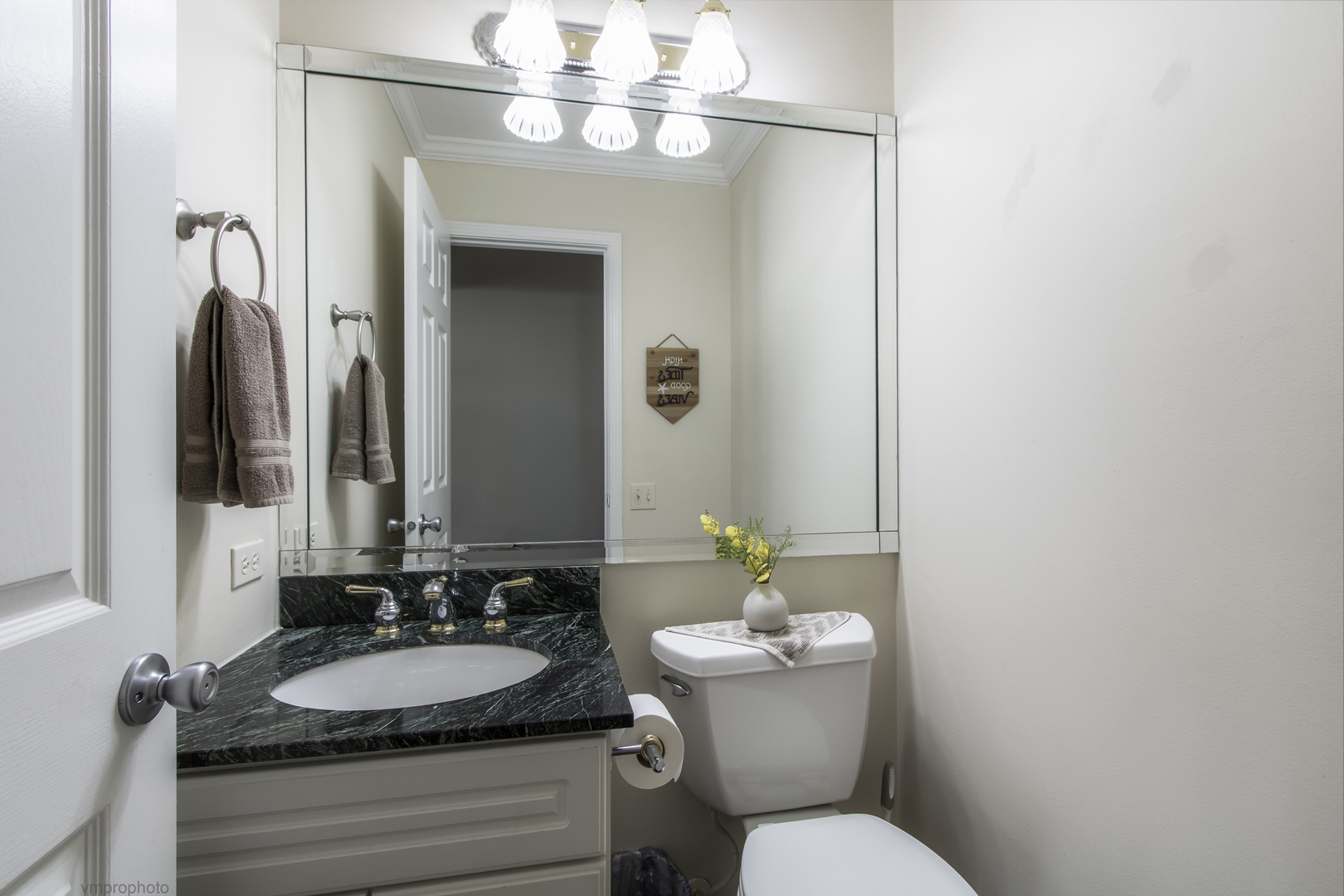 2150 Cumberland Parkway, Algonquin, IL 60102