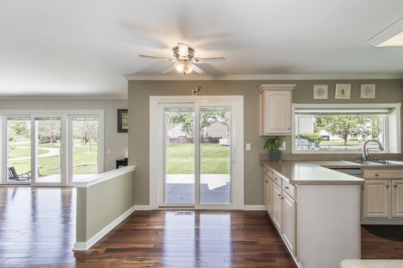2150 Cumberland Parkway, Algonquin, IL 60102