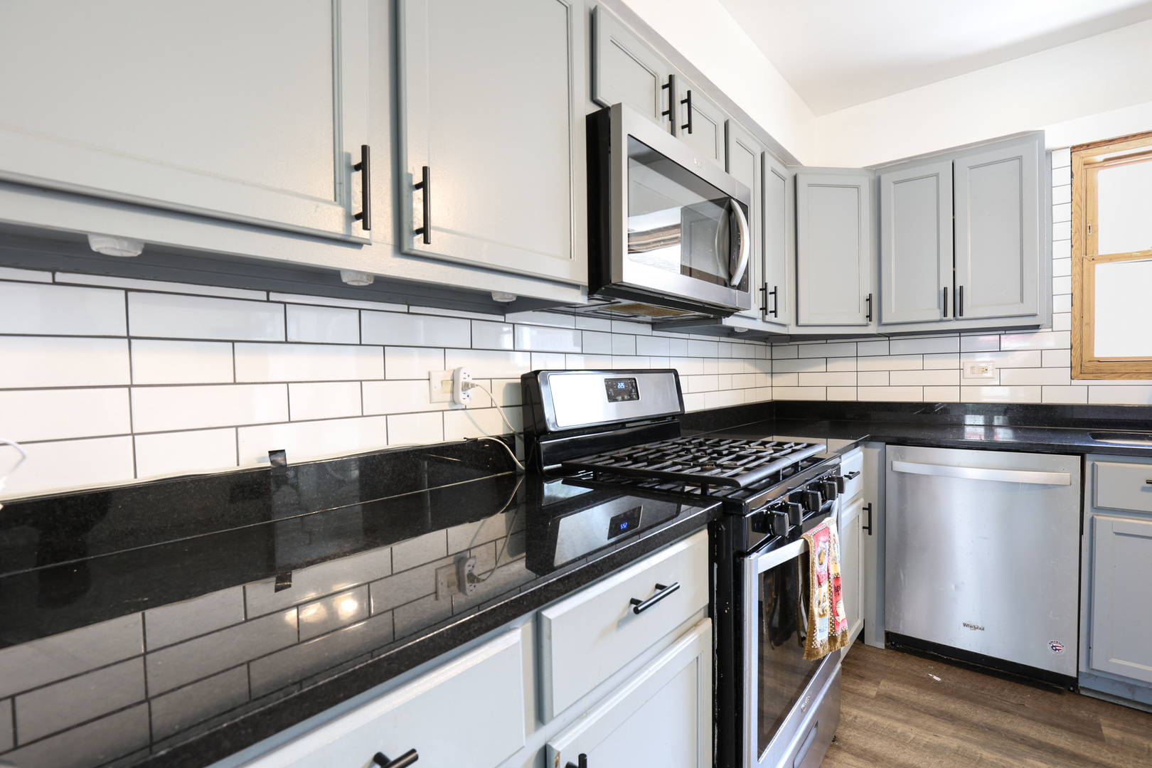 7728 S Kilpatrick Avenue, Chicago, IL 60652