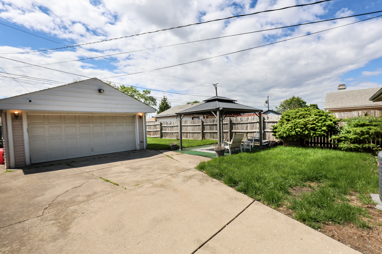 7728 S Kilpatrick Avenue, Chicago, IL 60652