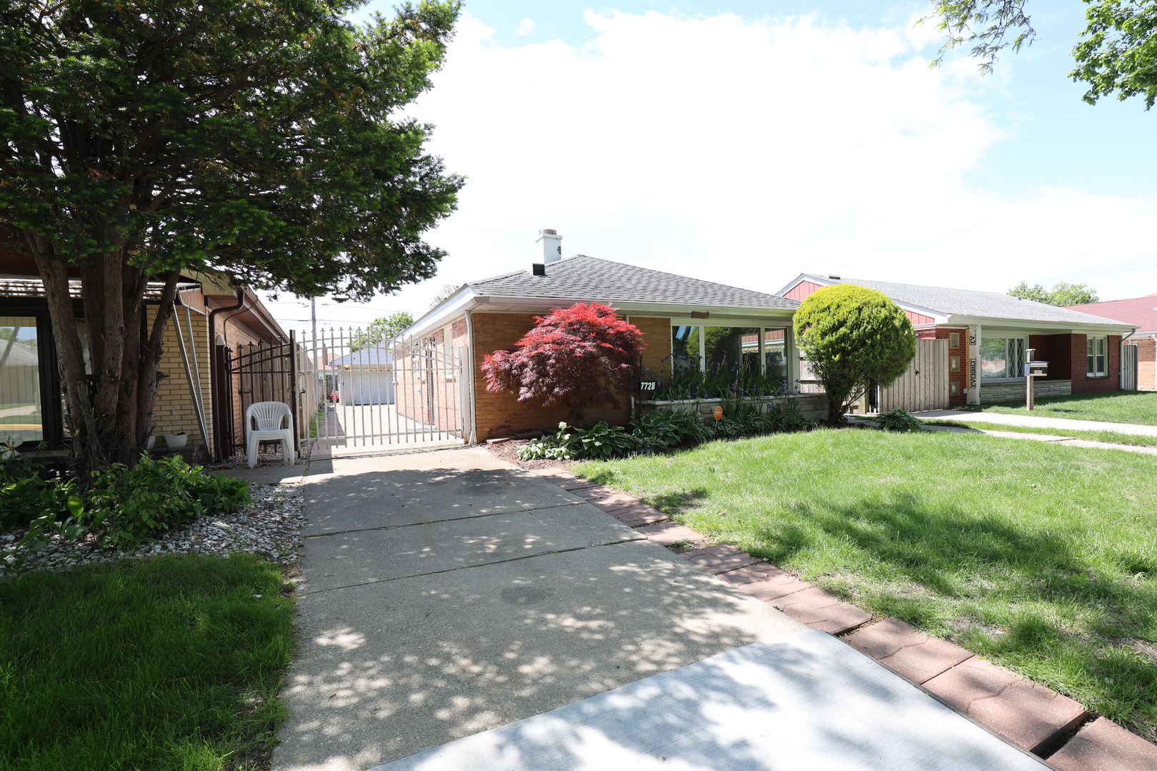 7728 S Kilpatrick Avenue, Chicago, IL 60652