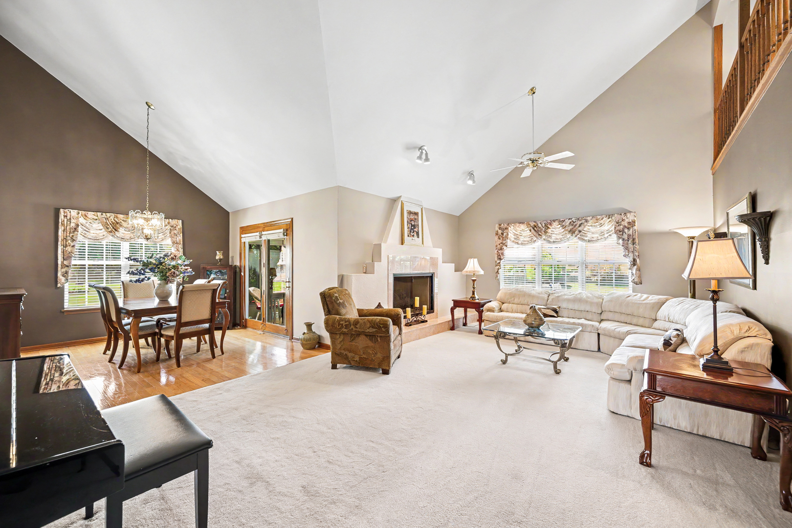 21068 W Hazelnut Lane, Plainfield, IL 60544