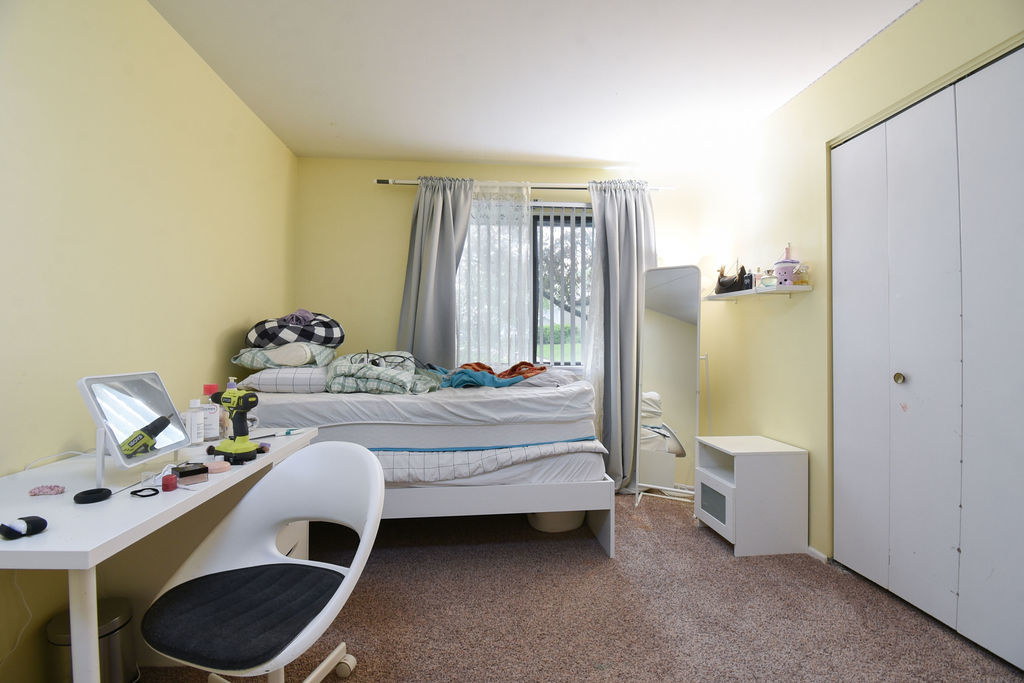274 Elmwood Lane #A1, Schaumburg, IL 60193