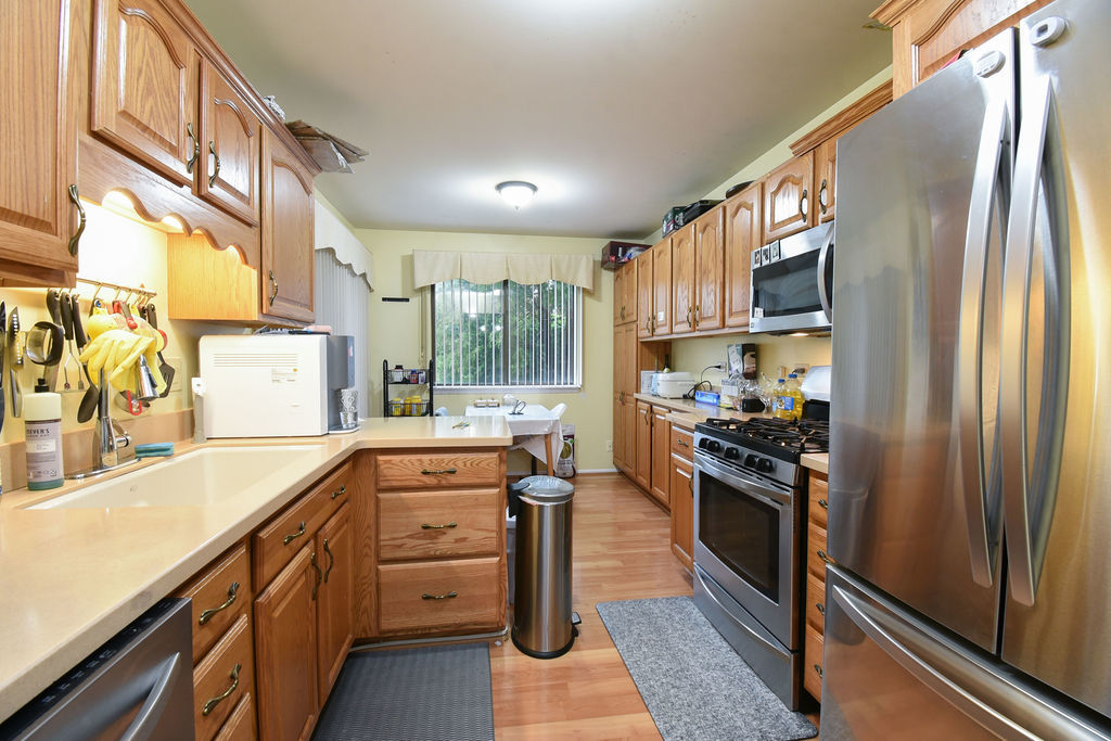 274 Elmwood Lane #A1, Schaumburg, IL 60193