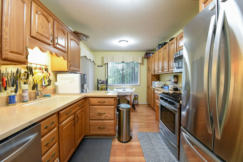 274 Elmwood Lane #A1, Schaumburg, IL 60193