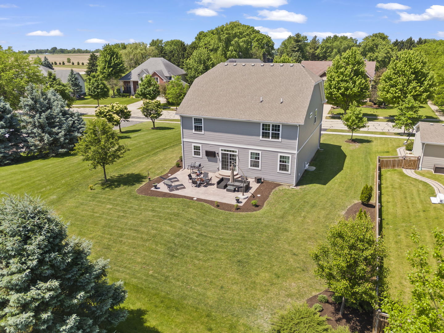 27008 Ashgate Crossing, Plainfield, IL 60585
