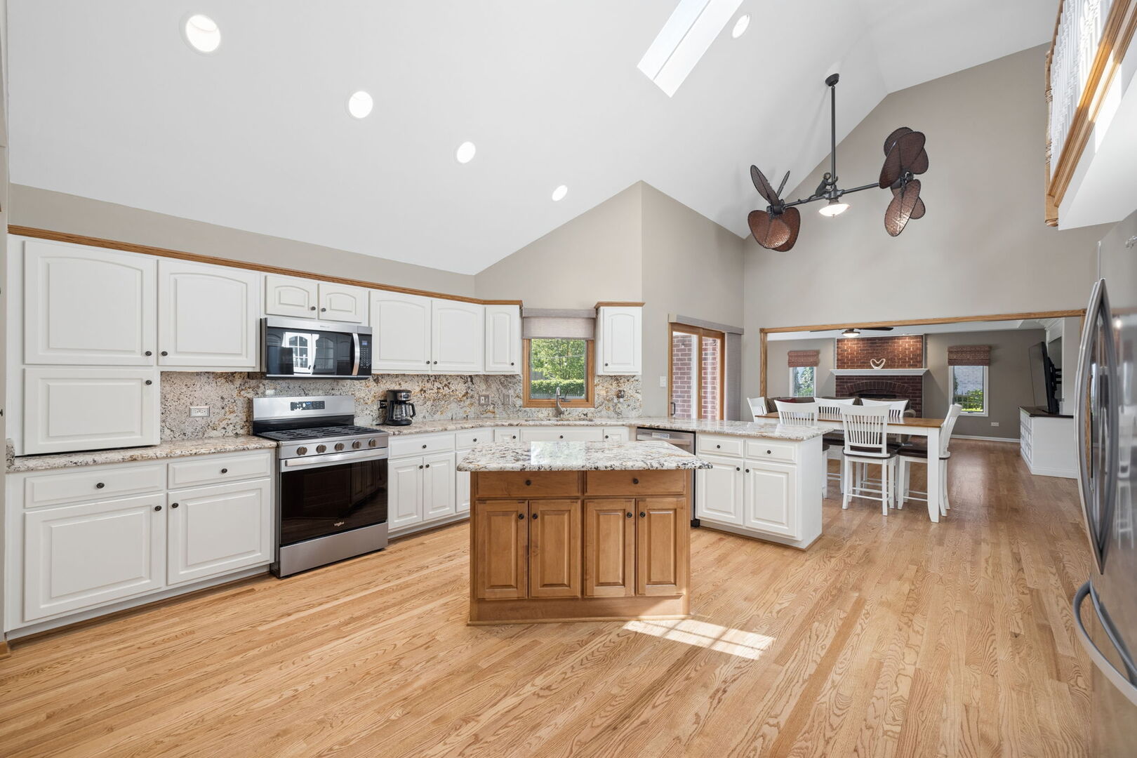 17345 Deer Creek Drive, Orland Park, IL 60467