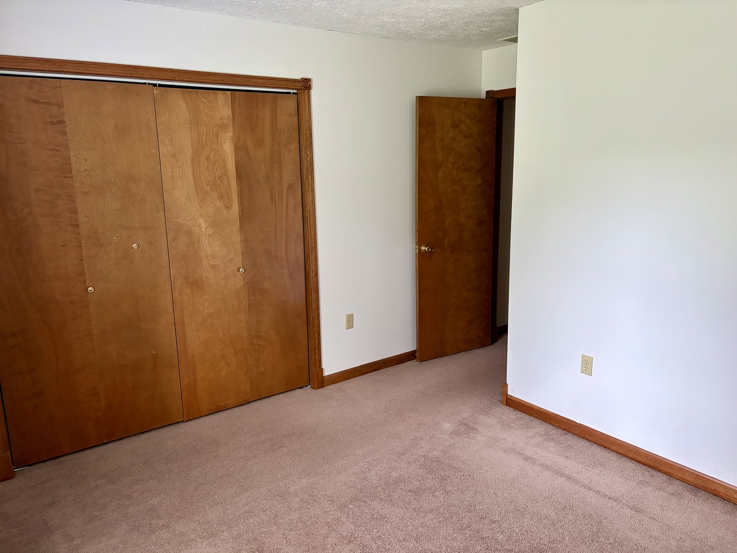 326 W Hight Street, Macon, IL 62544