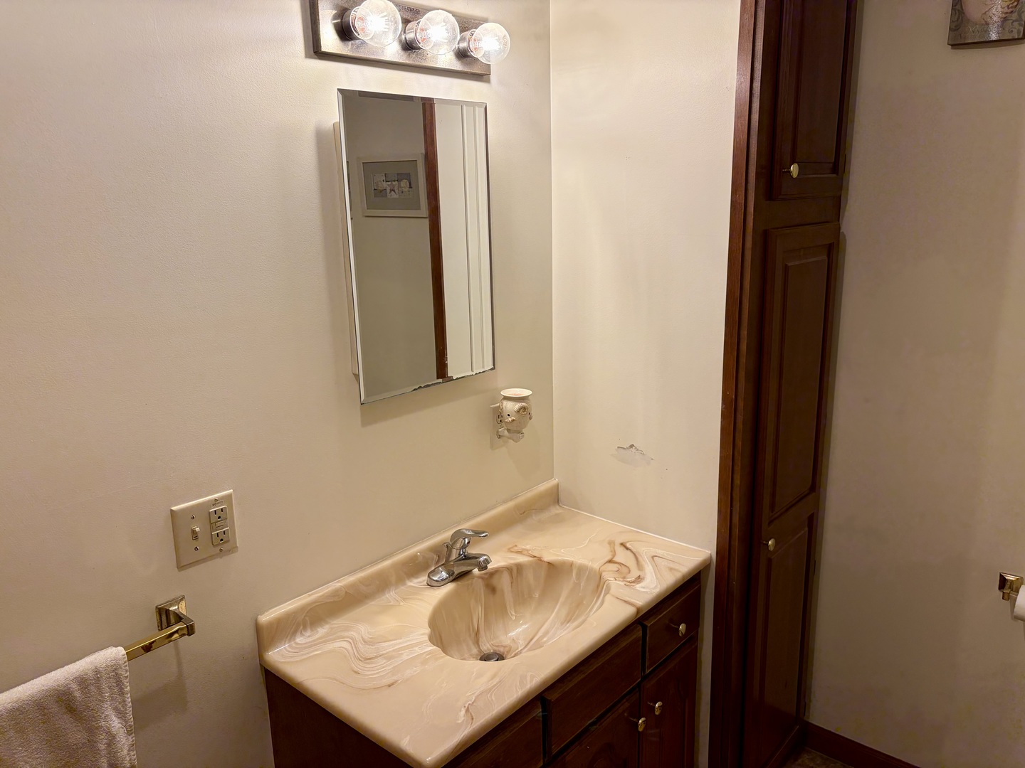 326 W Hight Street, Macon, IL 62544