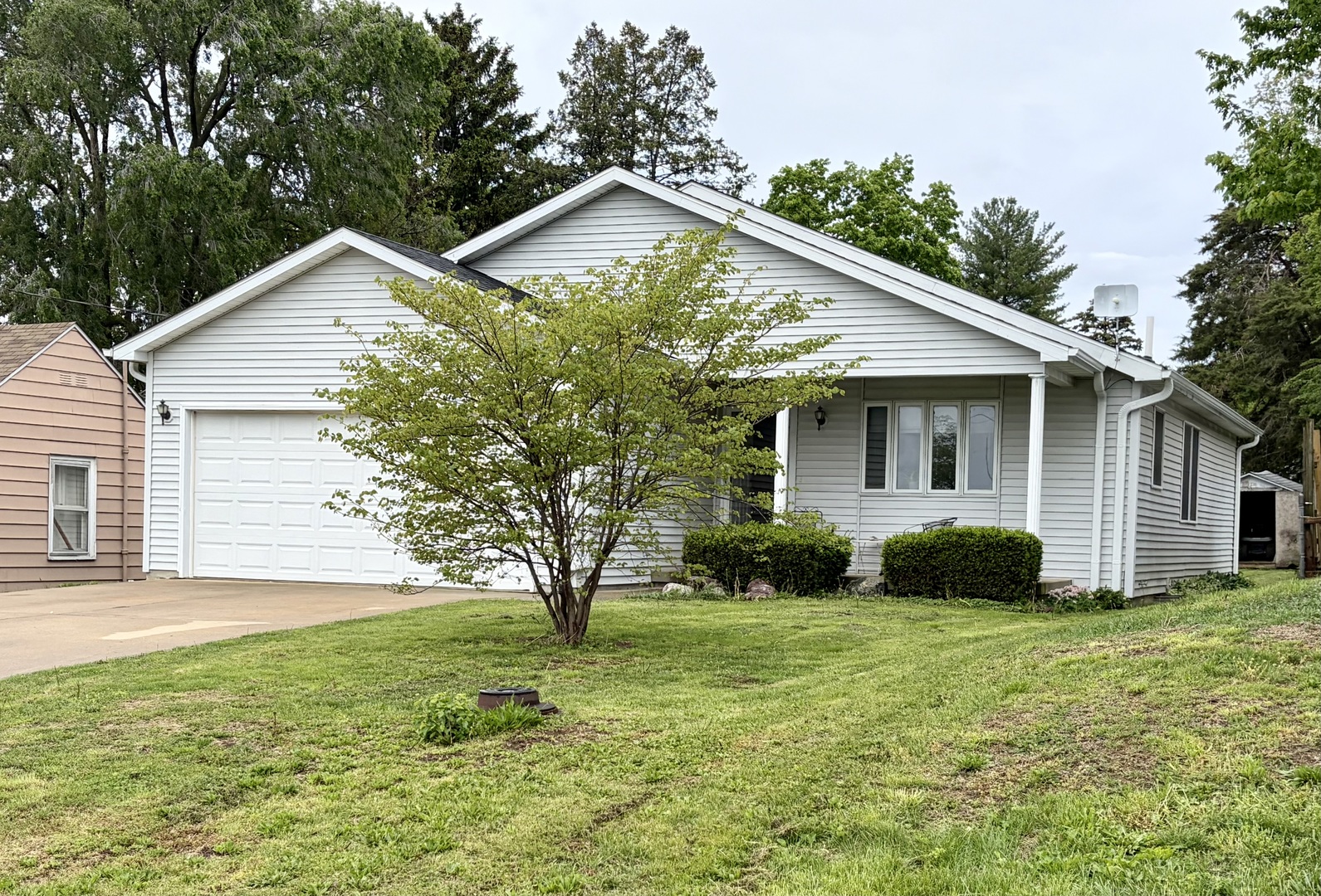 326 W Hight Street, Macon, IL 62544